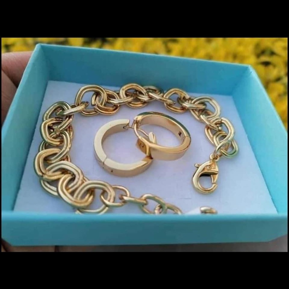 Meet your Posher, Ruth